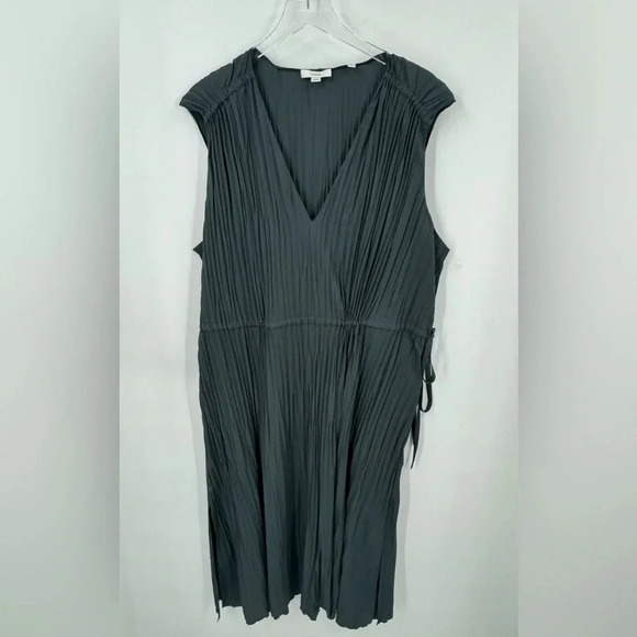 $395 VINCE V-neck Pleated Tie Sleeveless Slate Blue Dress sz 3XL B2406 - Picture 4 of 6
